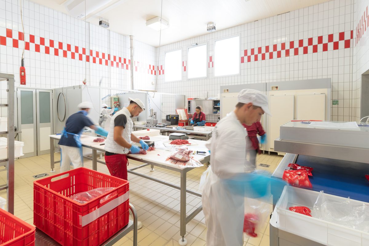 Il laboratorio di lavorazione Martini Carni